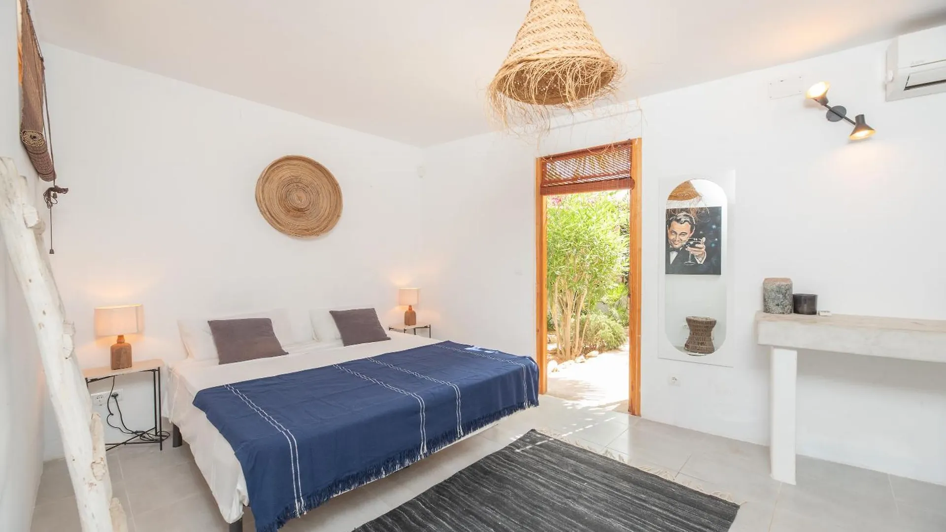 Chic Ibiza Villa Nearby Olivera Beach Santa Eulária des Riu