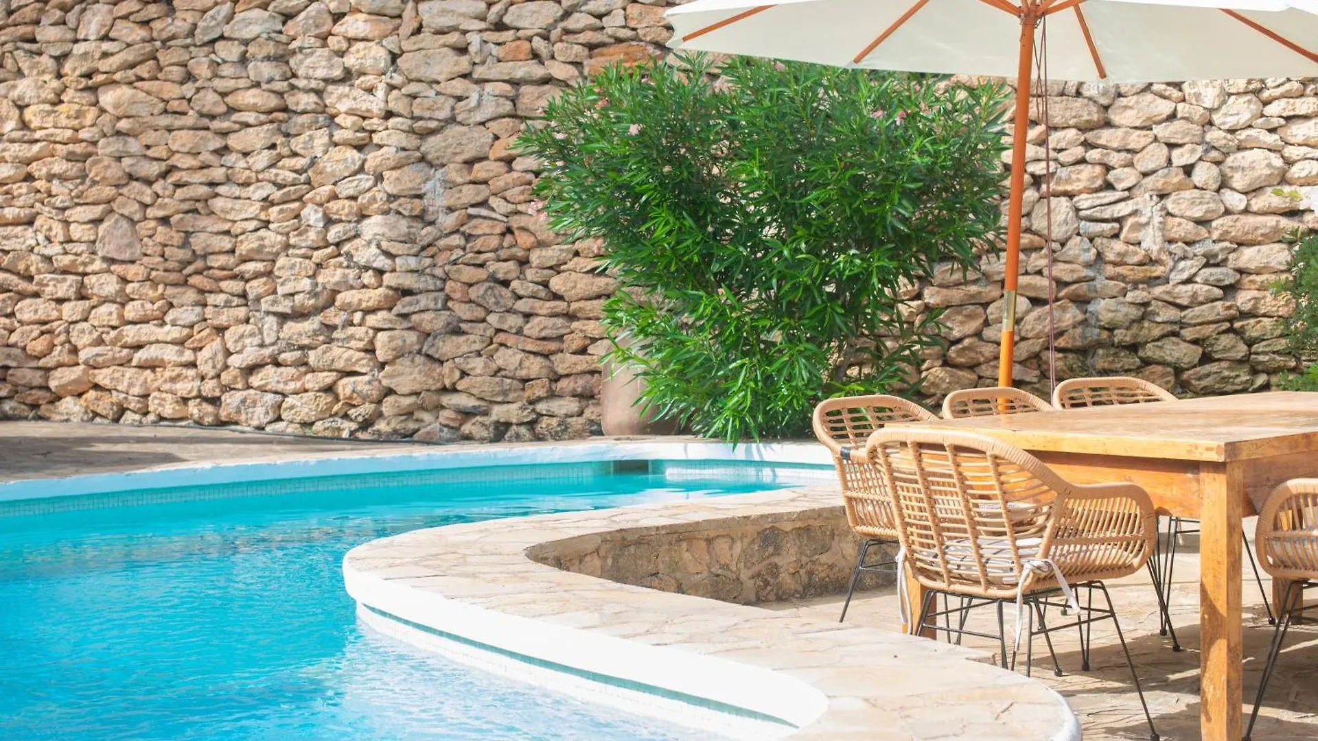 Chic Ibiza Villa Nearby Olivera Beach Santa Eulária des Riu Espanha