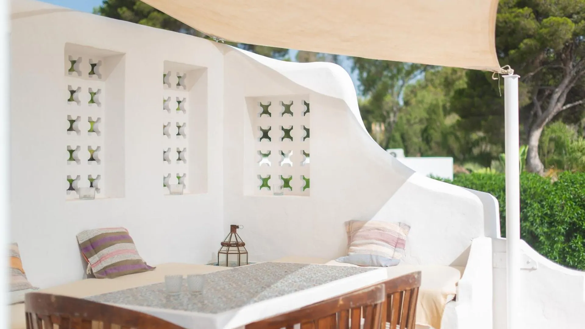 Chic Ibiza Villa Nearby Olivera Beach Santa Eulária des Riu Espanha