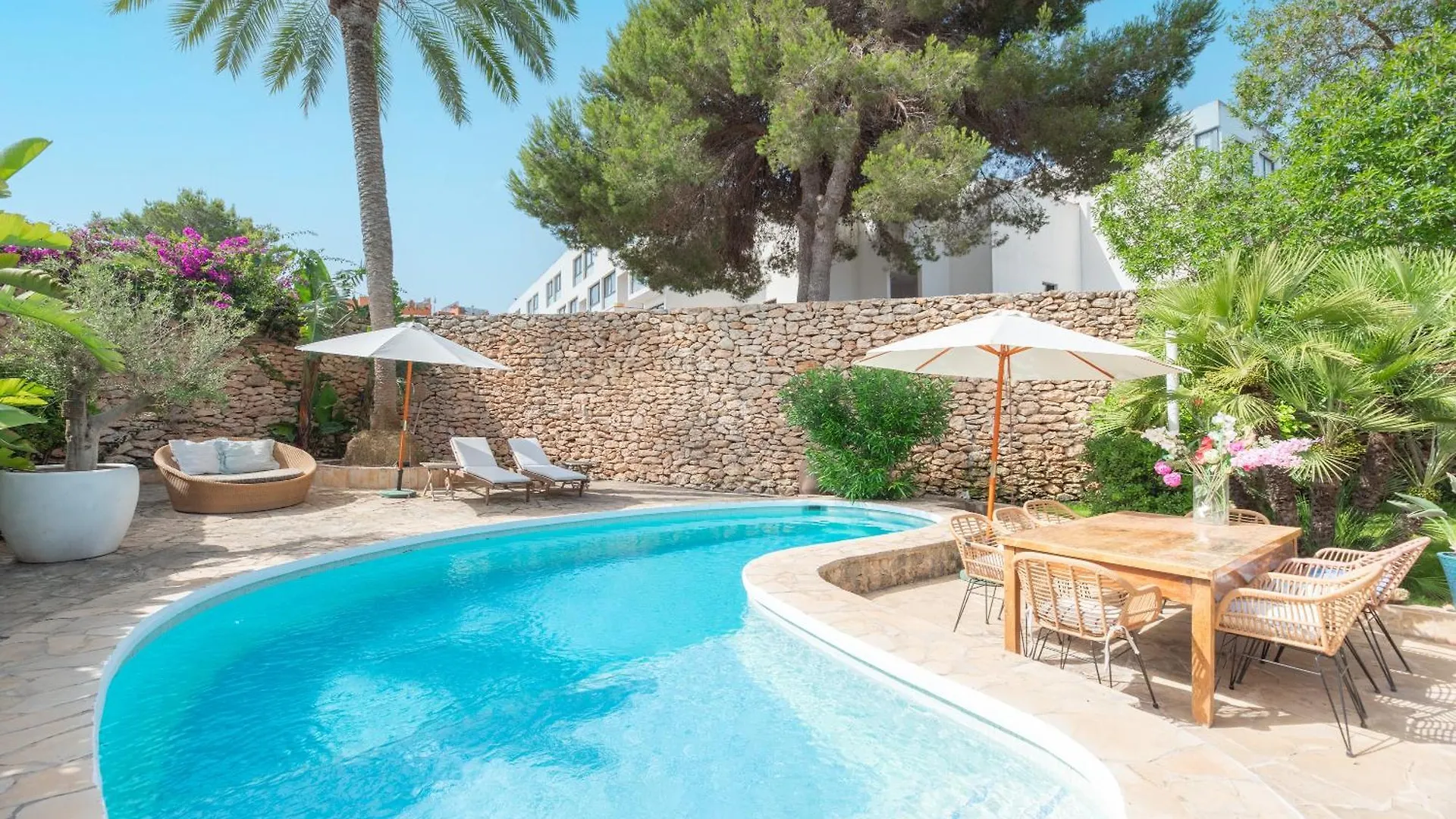 Chic Ibiza Villa Nearby Olivera Beach Santa Eularia des Riu