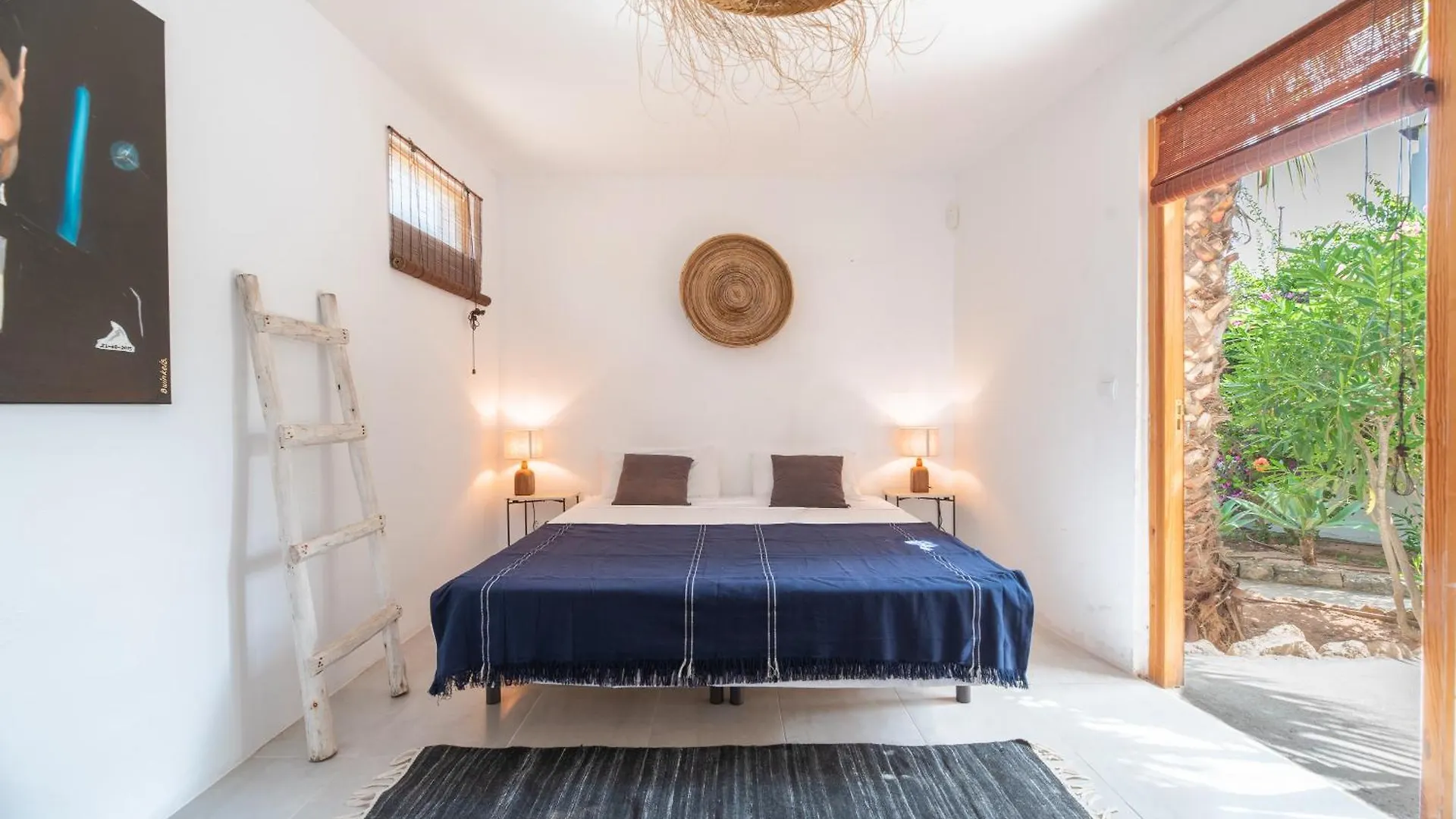 Chic Ibiza Villa Nearby Olivera Beach Santa Eularia des Riu