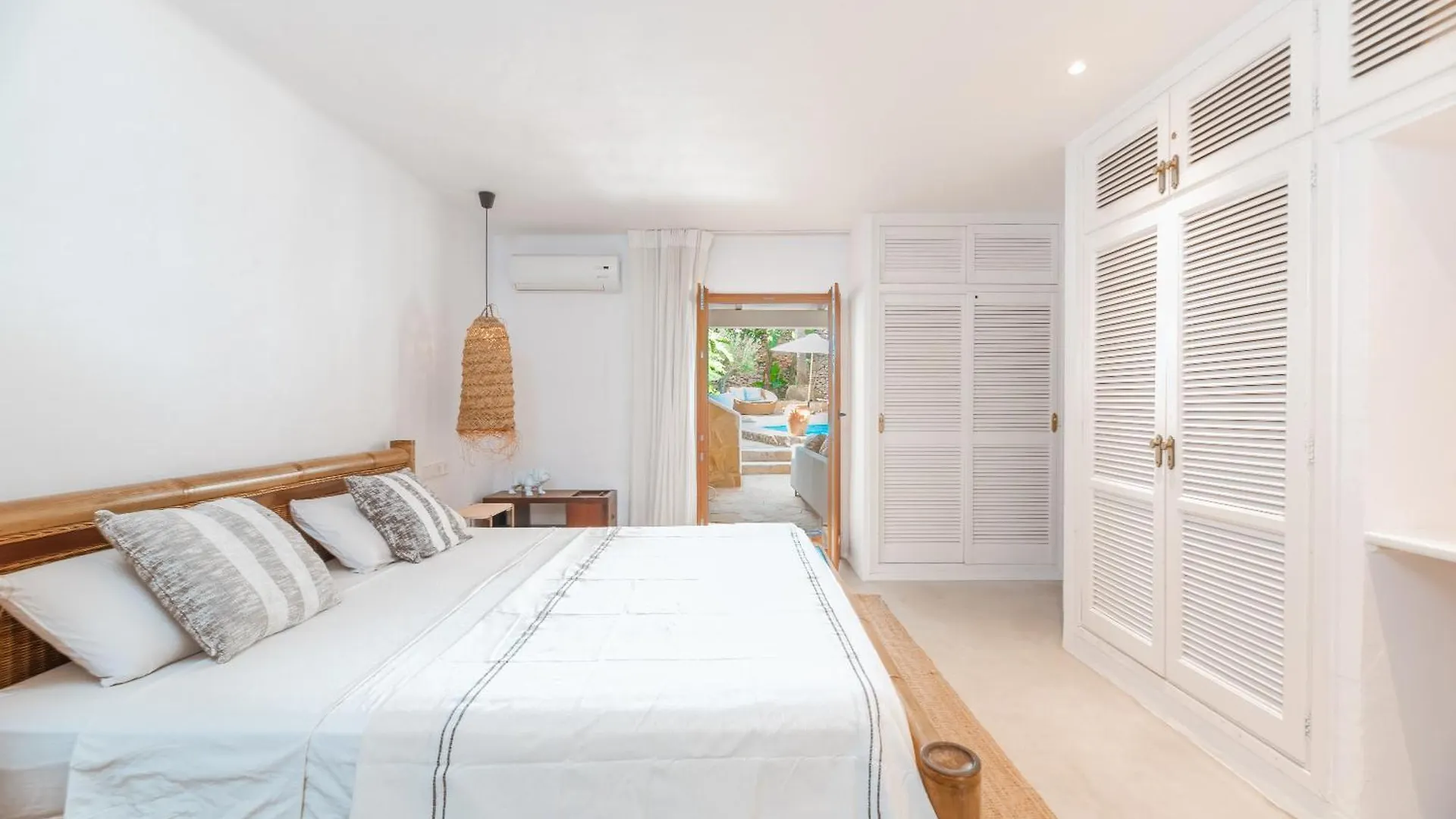 Chic Ibiza Villa Nearby Olivera Beach Santa Eularia des Riu 0*,