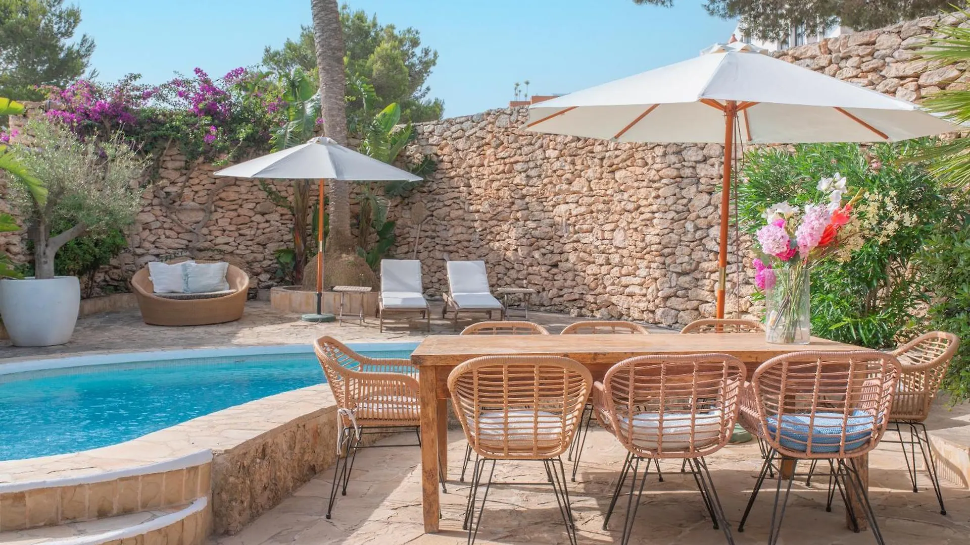 Chic Ibiza Villa Nearby Olivera Beach Santa Eularia des Riu Spain